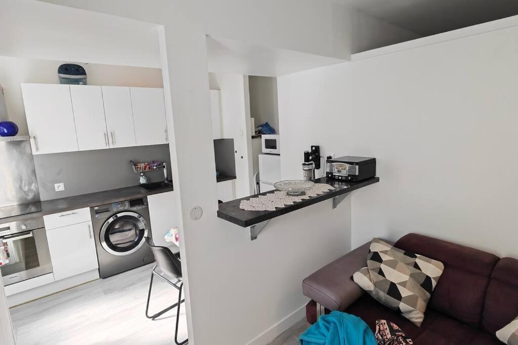 Appartement Cosy 2 Pieces Hyper Centre Rochefort  Esterno foto
