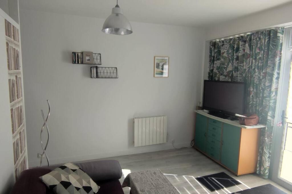 Appartement Cosy 2 Pieces Hyper Centre Rochefort  Esterno foto